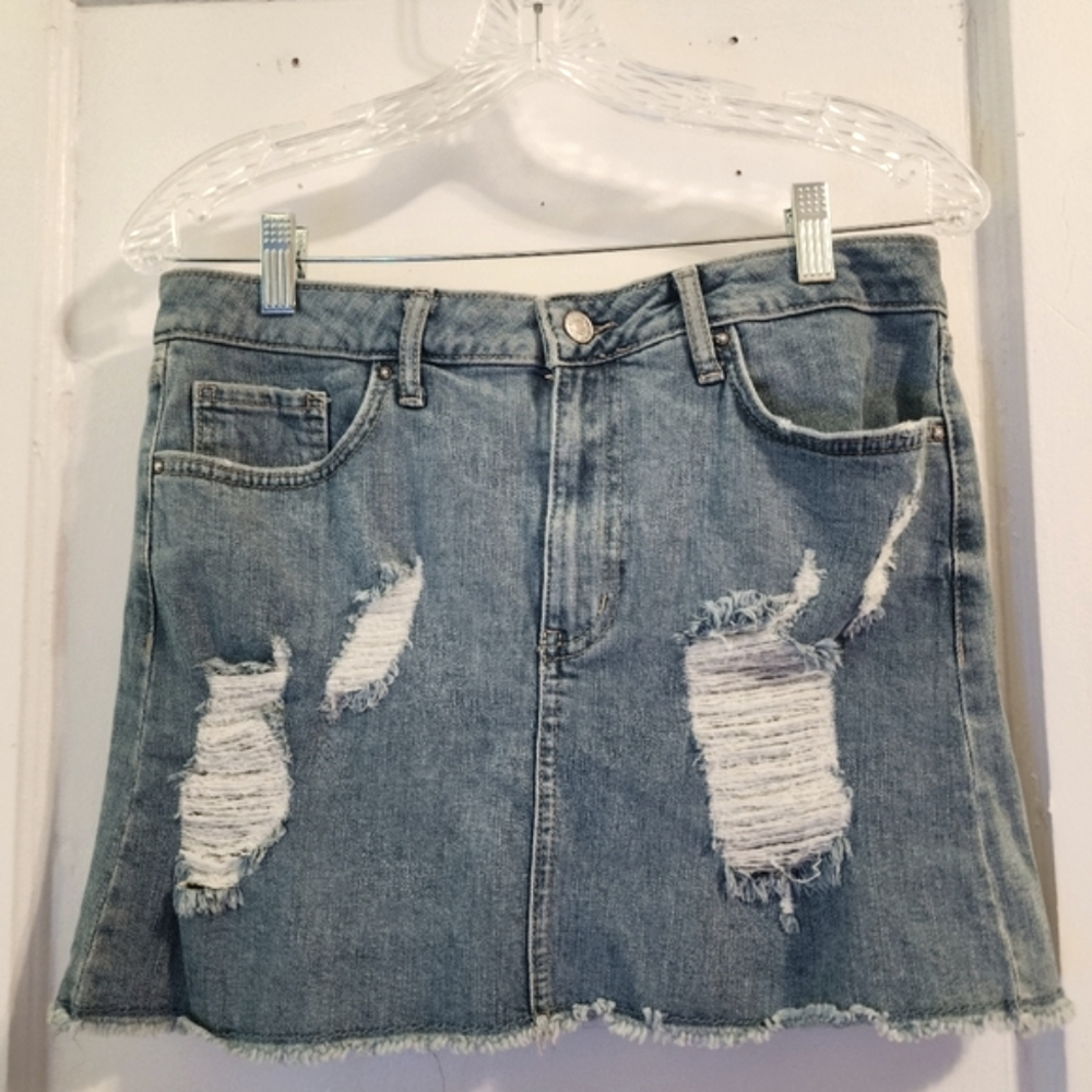 Forever 21 Denim Distressed Miniskirt Light Blue Size 8 (Labeled as 28)